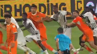 ALANYASPOR - BEŞİKTAŞ — VERİLMEYEN PENALTI