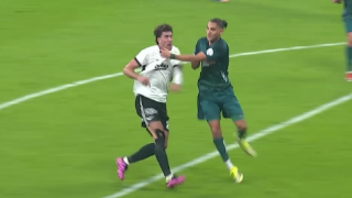 BEŞİKTAŞ - KOCAELİSPOR — VERİLMEYEN PENALTI