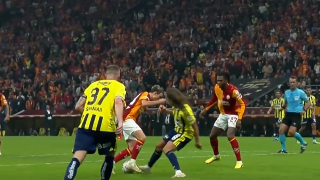 GALATASARAY - FENERBAHÇE — VERİLMEYEN PENALTI
