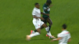 KONYASPOR - KOCAELİSPOR — HATALI GOL