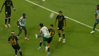 KONYASPOR - RİZESPOR — VERİLMEYEN PENALTI
